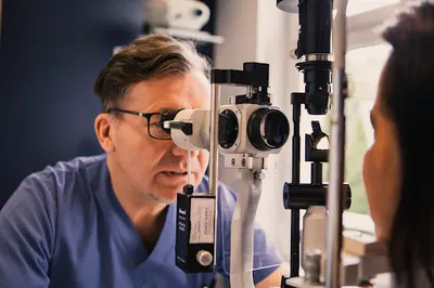 Krakowskie Centrum Okulistyki OPTICA